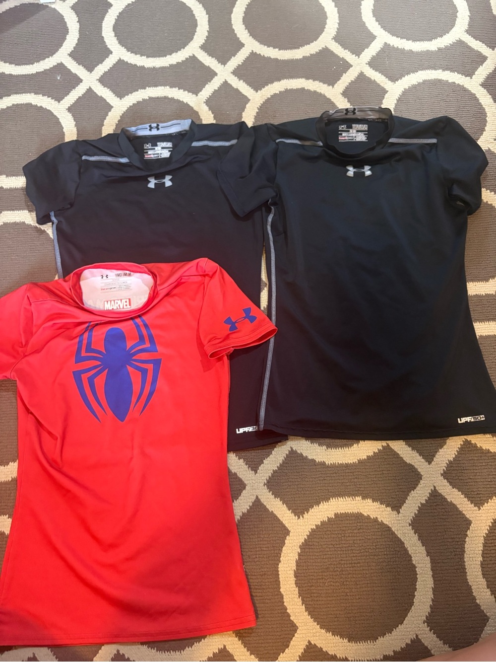 Under Armour Boys M Short Sleeve Tees - Black & Red Spider Graphic set of 3
